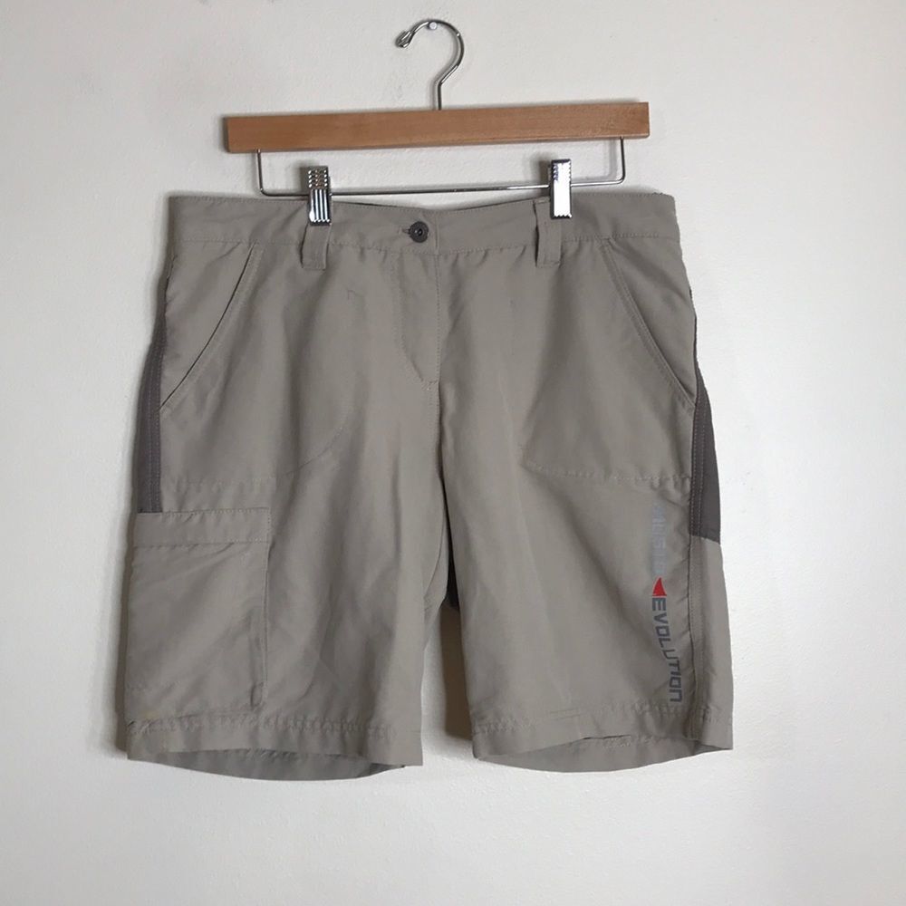 Musto Evolution Women's Outdoors Hiking Trail Board Shorts‎ Tan Size 10